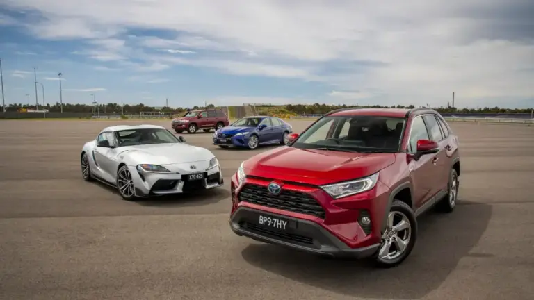 Toyota RAV4 GR SPORT Türkiye’de: Fiyatı ve Özellikleri Açıklandı